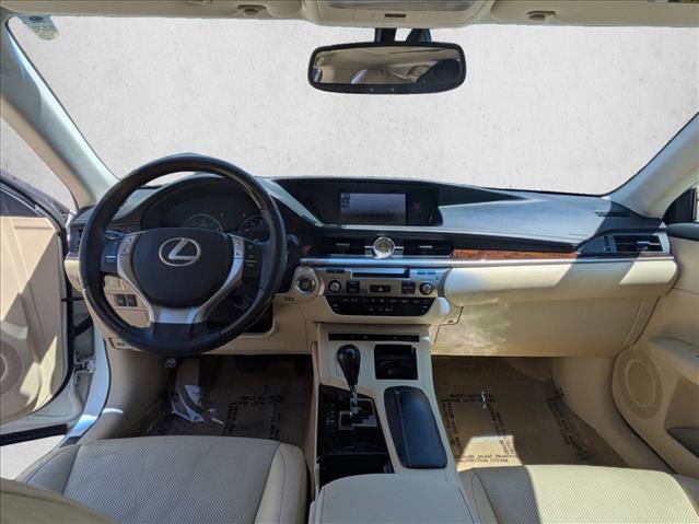 Used 2013 Lexus ES 350 w/ Luxury Pkg FWD image 14