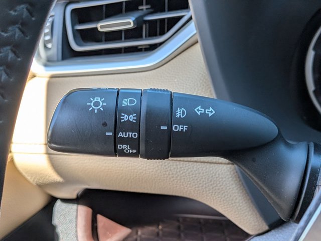 Used 2020 Toyota RAV4 Limited w/ Limited Grade Weather Package image 10