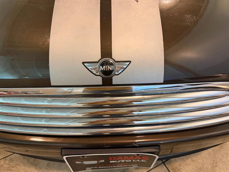 Used 2010 MINI Cooper Clubman Hardtop image 5