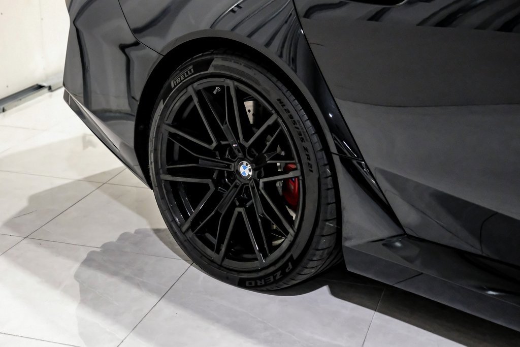 Used 2025 BMW M5 w/ Carbon Package image 62