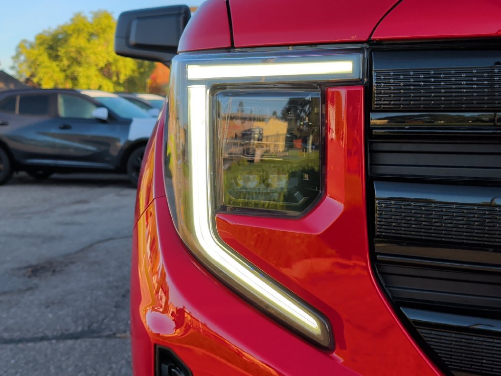 Used 2022 GMC Sierra 1500 Elevation w/ LPO, Elevation Black Package AWD/4WD image 44
