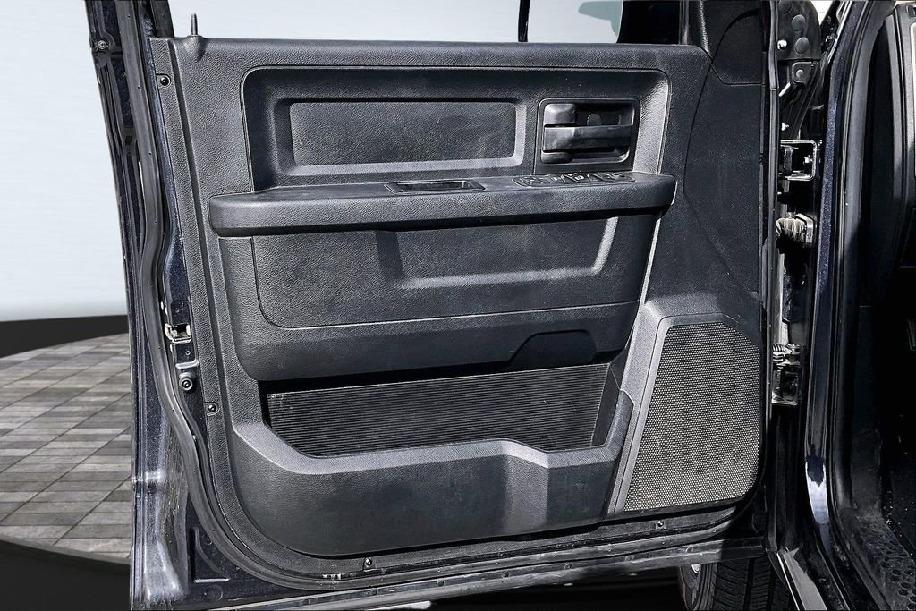 Used 2017 RAM 1500 Express image 13