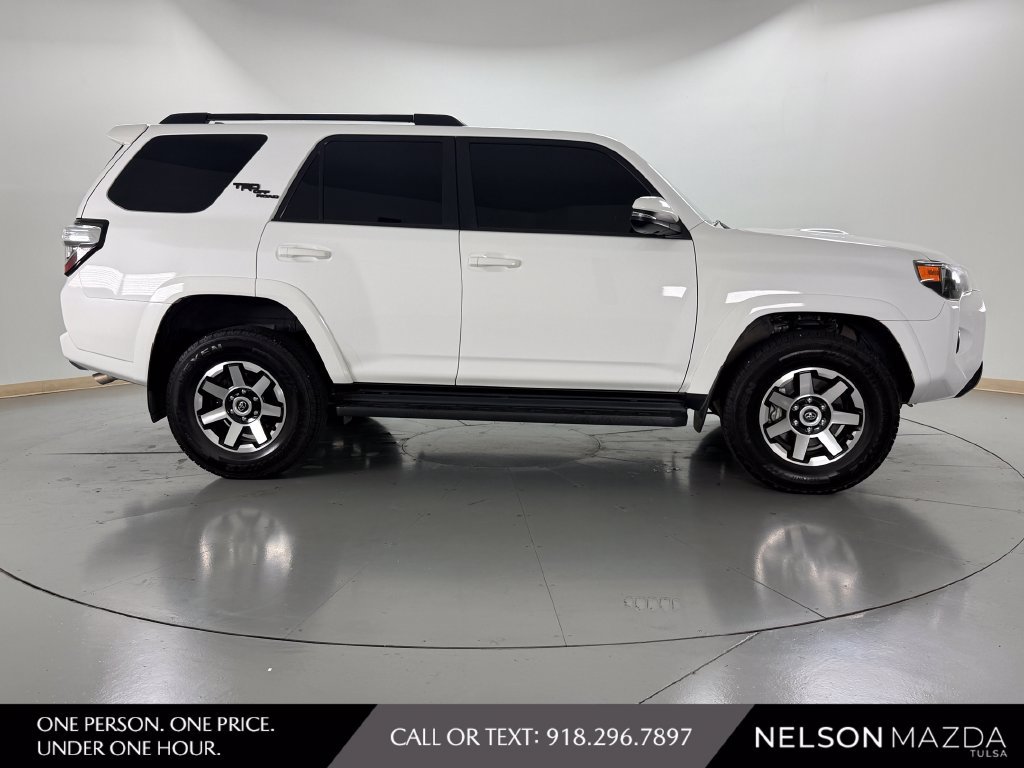 Used 2023 Toyota 4Runner TRD Off-Road Premium AWD/4WD image 5
