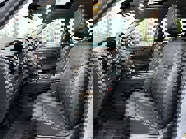 Used 2023 Nissan Rogue Platinum w/ Platinum Premium Package image 11