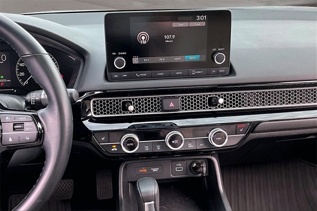 Used 2024 Honda Civic EX image 6