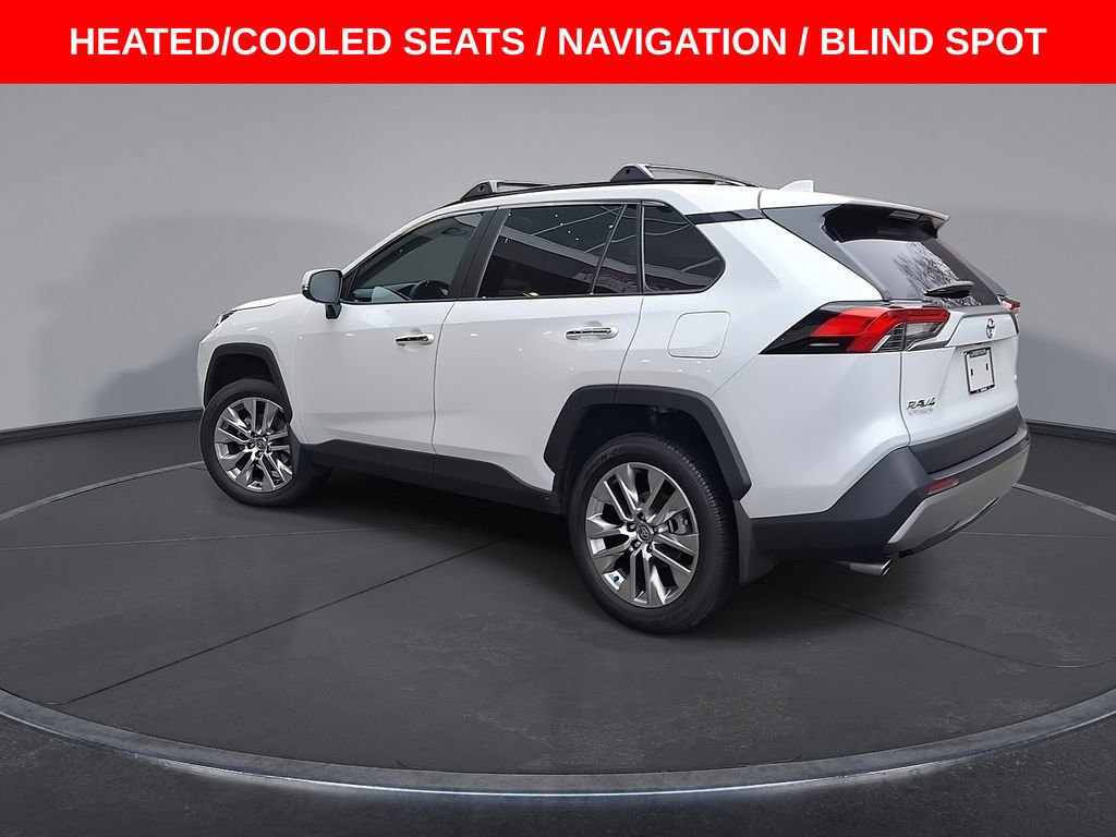 Used 2024 Toyota RAV4 Limited w/ Advanced Technology Package image 6