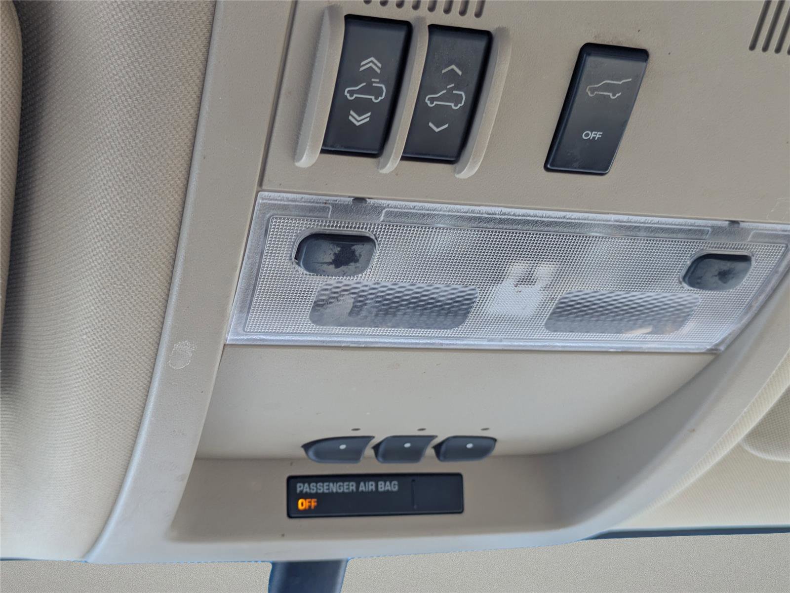 Used 2013 Chevrolet Suburban 2500 LT image 36