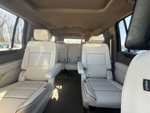 Used 2026 GMC Yukon XL Denali w/ Denali Reserve Package image 22