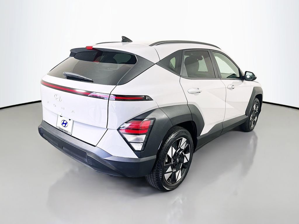 Certified 2025 Hyundai Kona SEL image 5