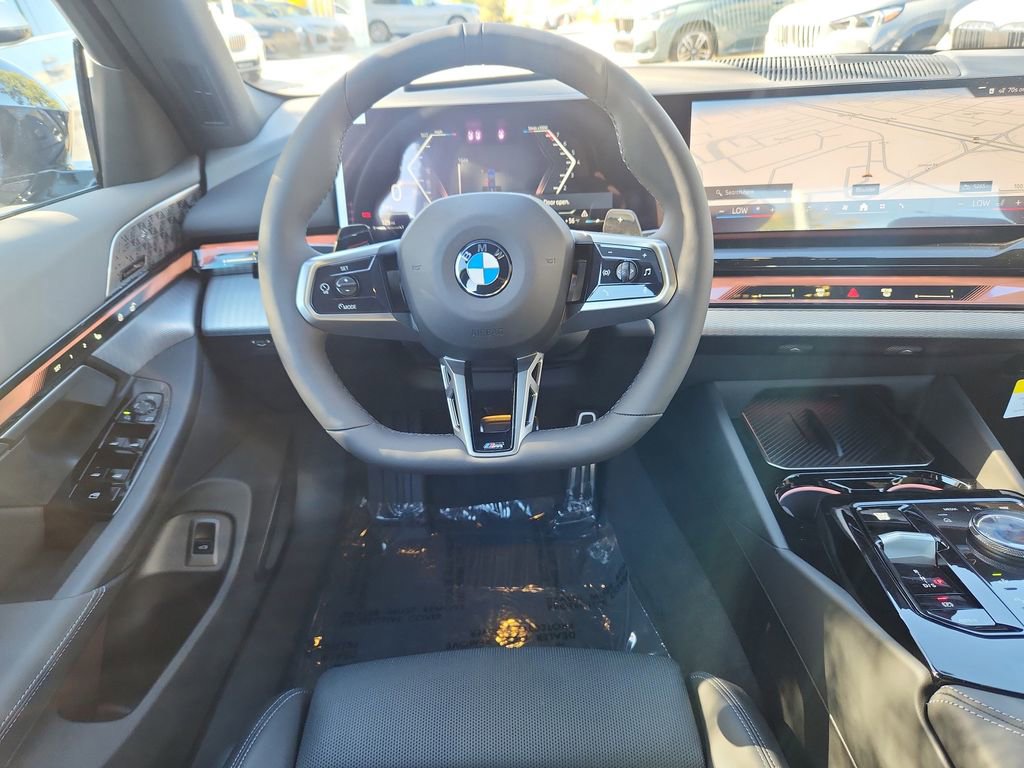 New 2026 BMW 540i xDrive w/ M Sport Package image 30