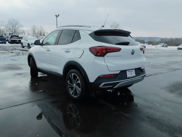 Used 2020 Buick Encore GX Select image 9