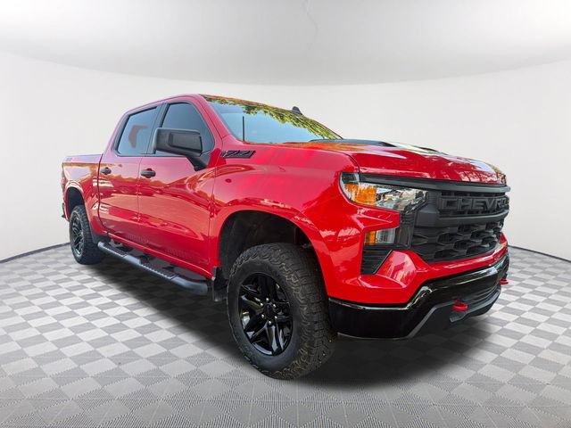 Used 2024 Chevrolet Silverado 1500 Custom Trail Boss AWD/4WD image 3