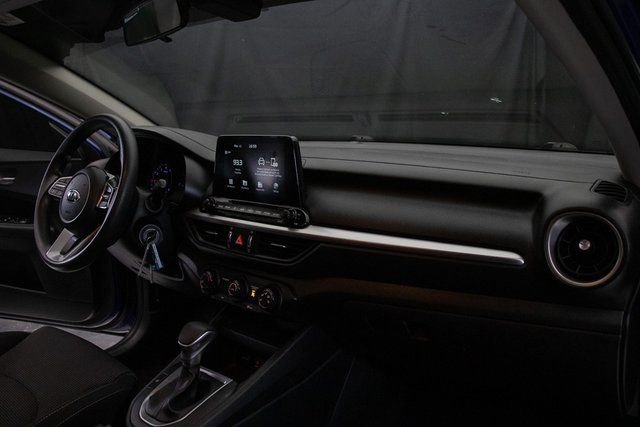 Used 2020 Kia Forte LXS image 15