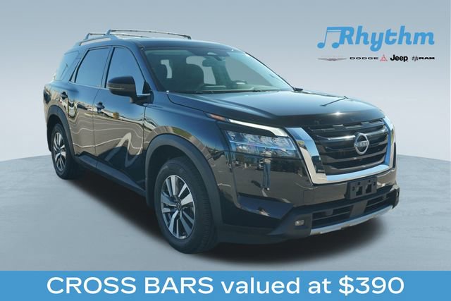 Used 2023 Nissan Pathfinder SL image 1