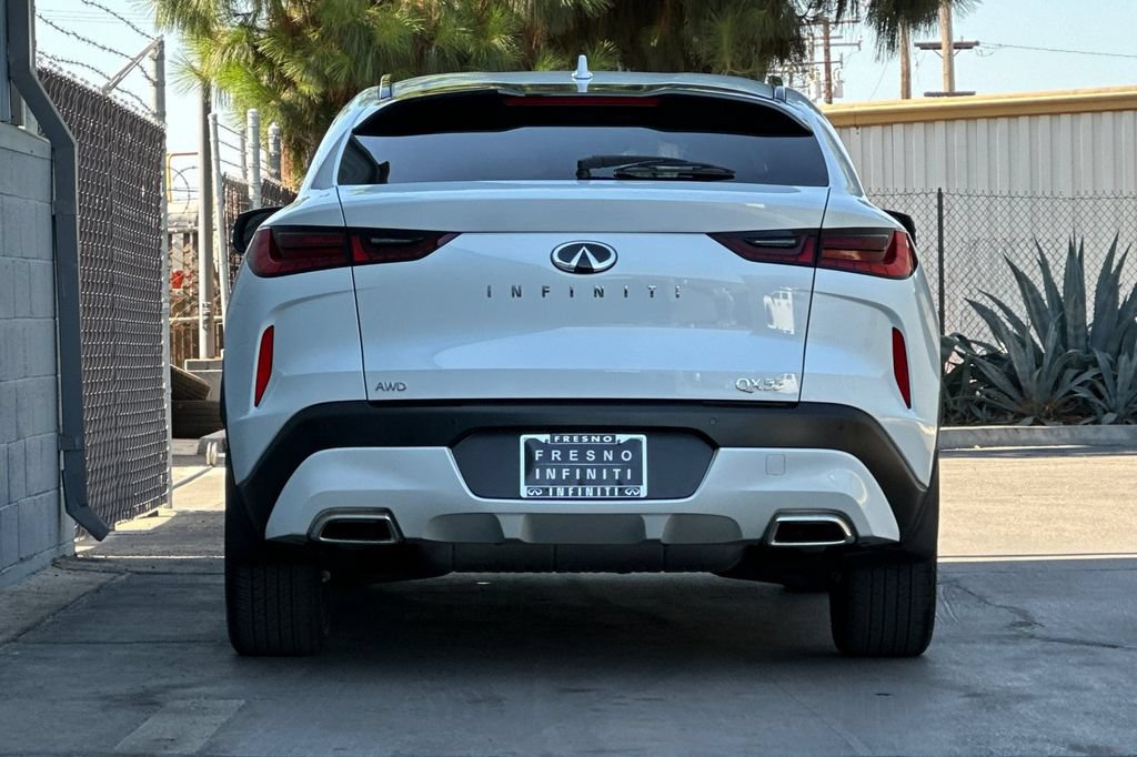 Used 2025 INFINITI QX55 Essential AWD/4WD image 5
