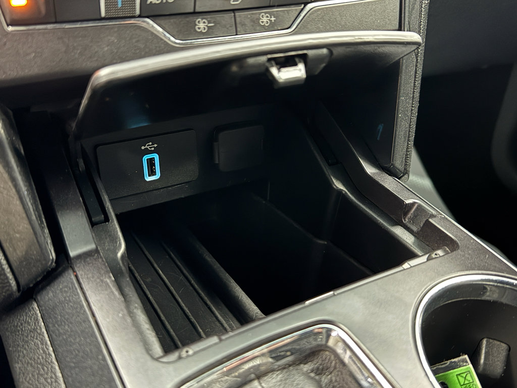 Used 2019 Ford Explorer XLT w/ Equipment Group 201A AWD/4WD image 28