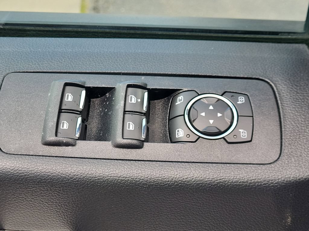 Used 2019 Ford F150 Lariat AWD/4WD image 11