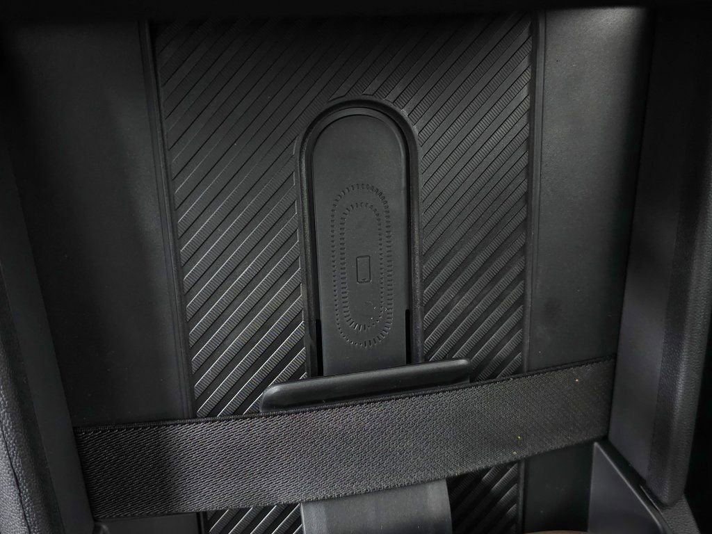 Used 2025 MINI Cooper 2-Door Hardtop FWD image 28