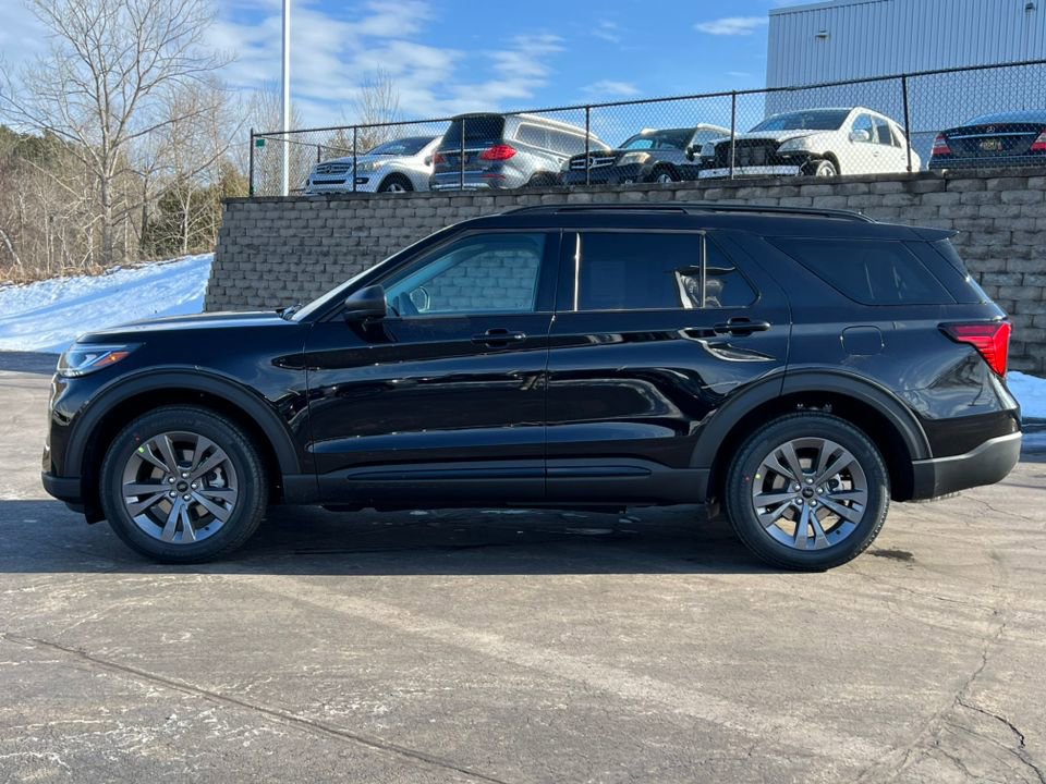 Used 2026 Ford Explorer Active w/ Active Comfort Package image 42