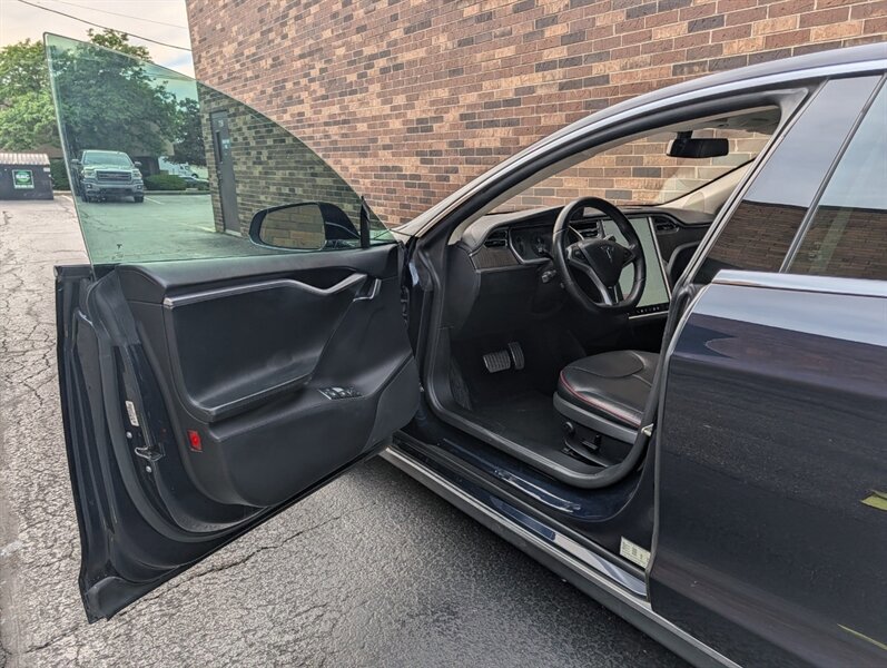 Used 2012 Tesla Model S RWD image 19