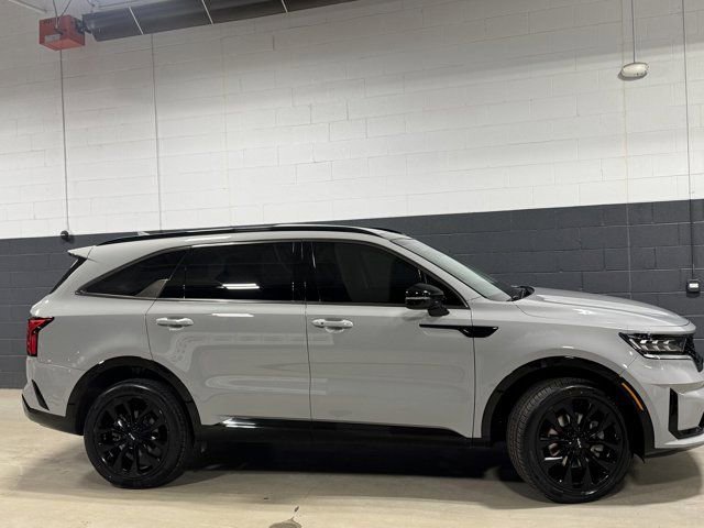 Used 2023 Kia Sorento SX image 5