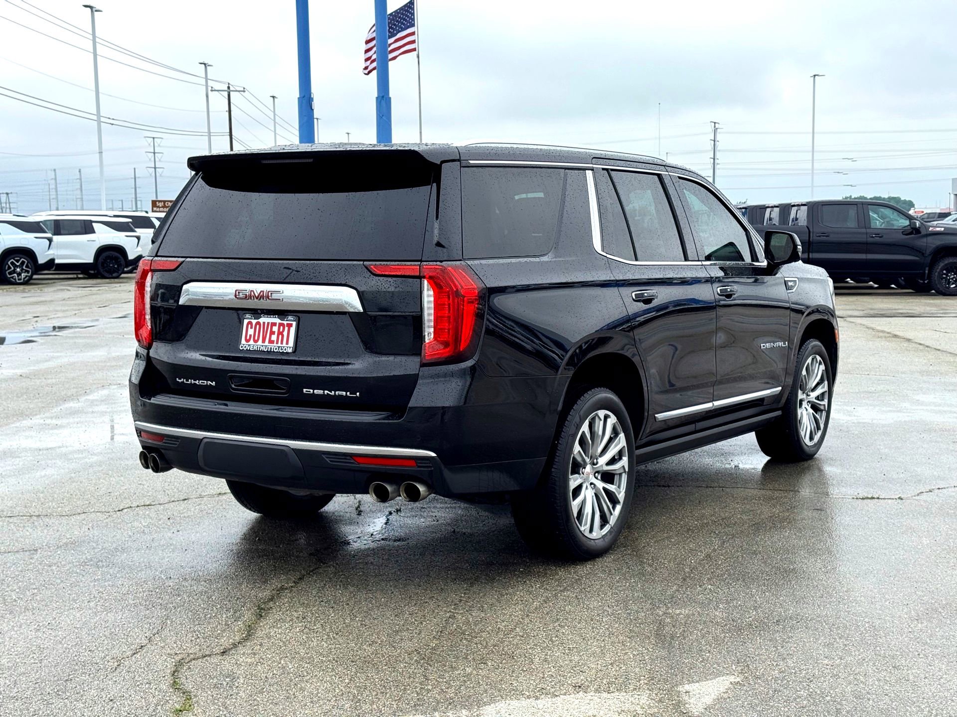 Used 2021 GMC Yukon Denali w/ Denali Premium Package RWD image 6