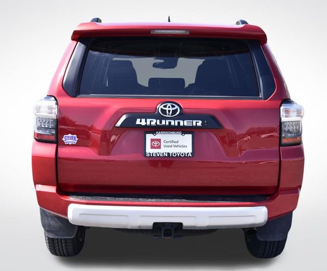 Certified 2024 Toyota 4Runner TRD Off-Road image 10