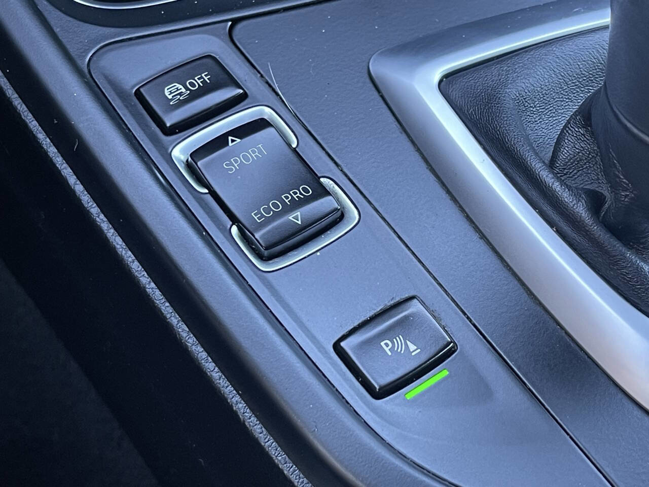 Used 2017 BMW 430i xDrive Convertible image 34