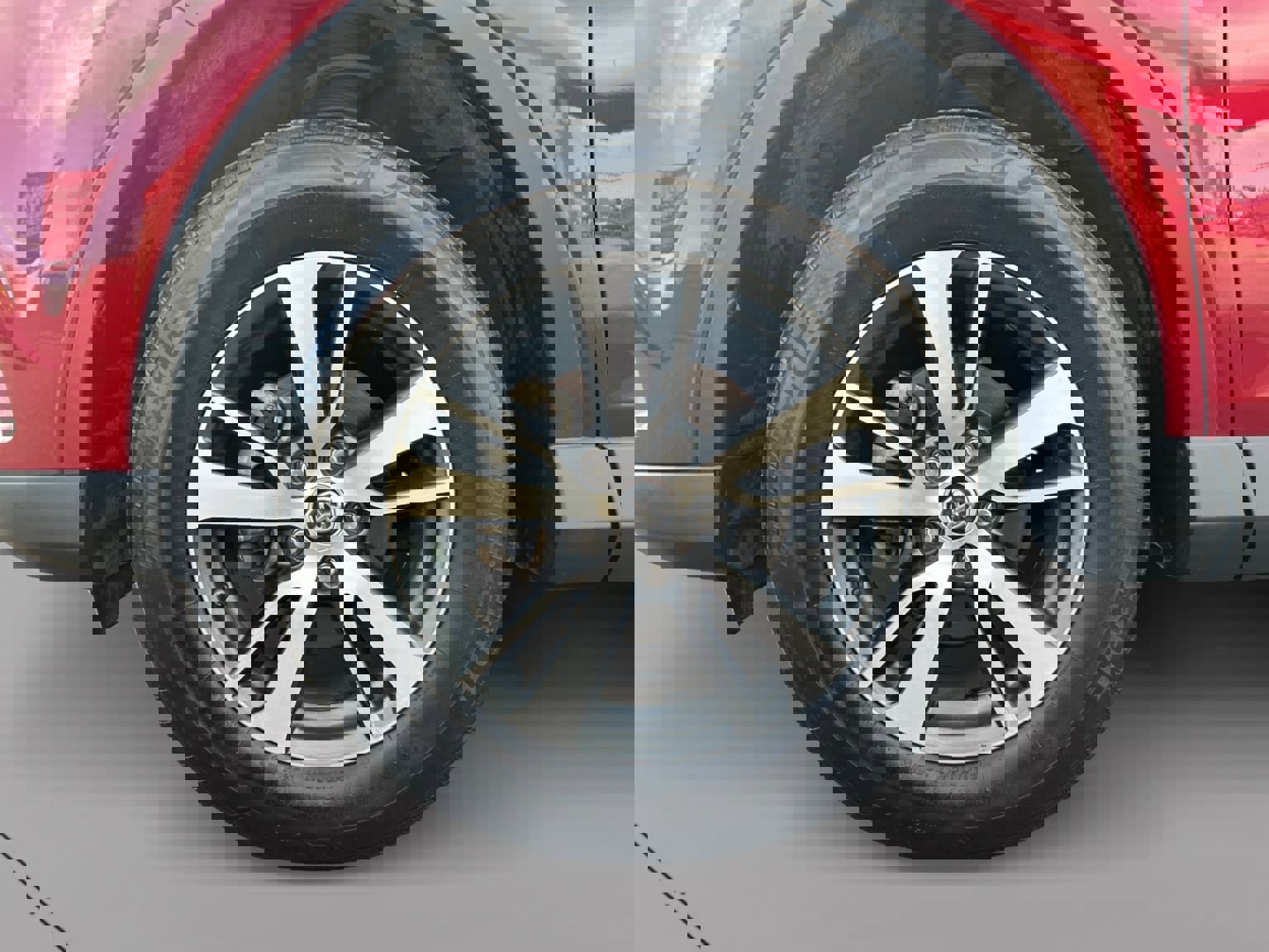 Used 2018 Toyota RAV4 XLE w/ Plus Extra Value Package image 9