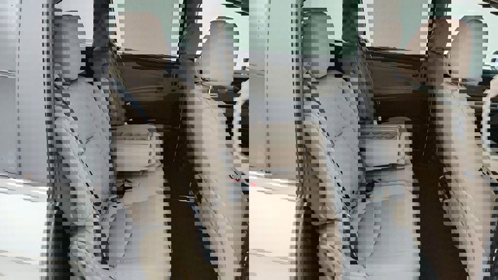 Used 2023 Honda Odyssey EX image 24