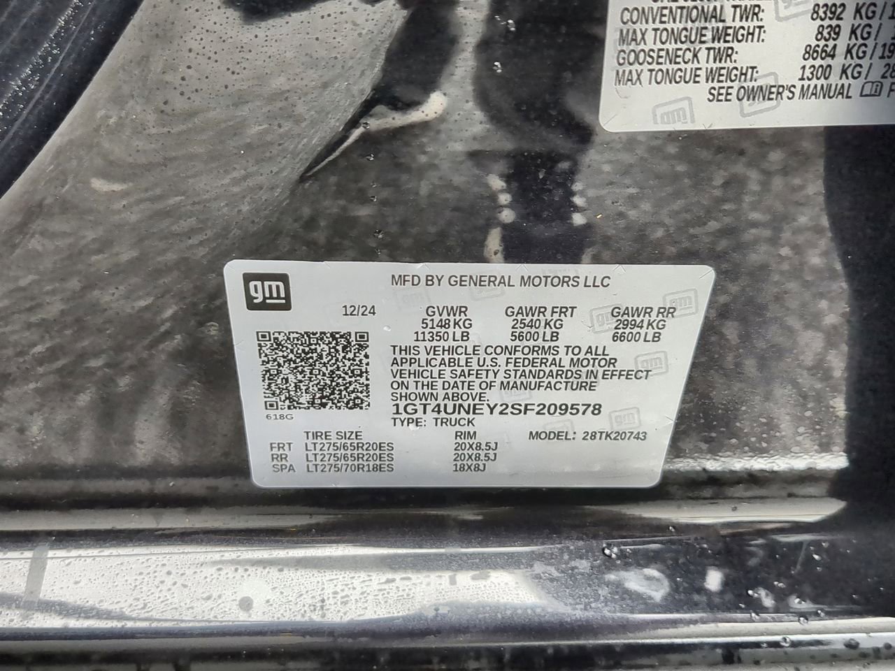 New 2025 GMC Sierra 2500 SLT w/ SLT Premium Package image 35