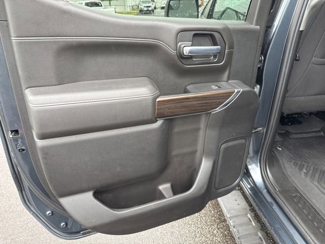 Used 2021 Chevrolet Silverado 1500 RST AWD/4WD image 12