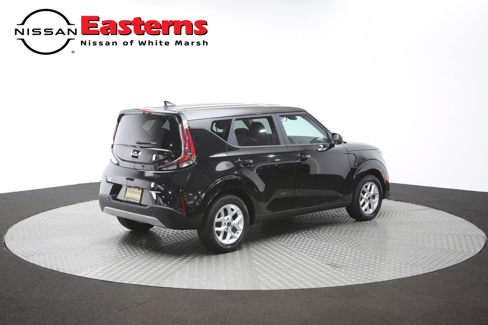 Used 2025 Kia Soul LX w/ LX Technology Package FWD image 40