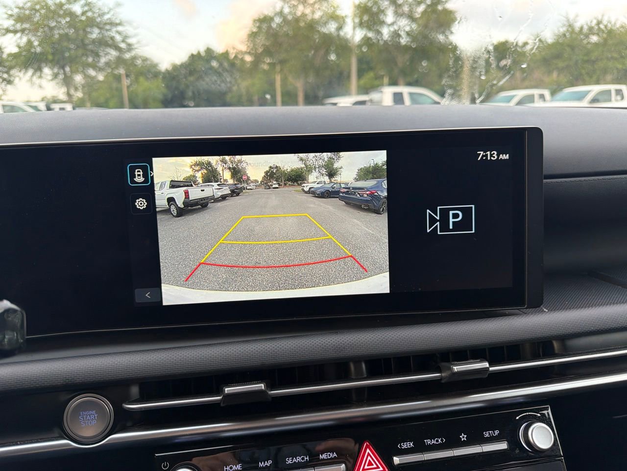 Used 2025 Hyundai Tucson SEL FWD image 11