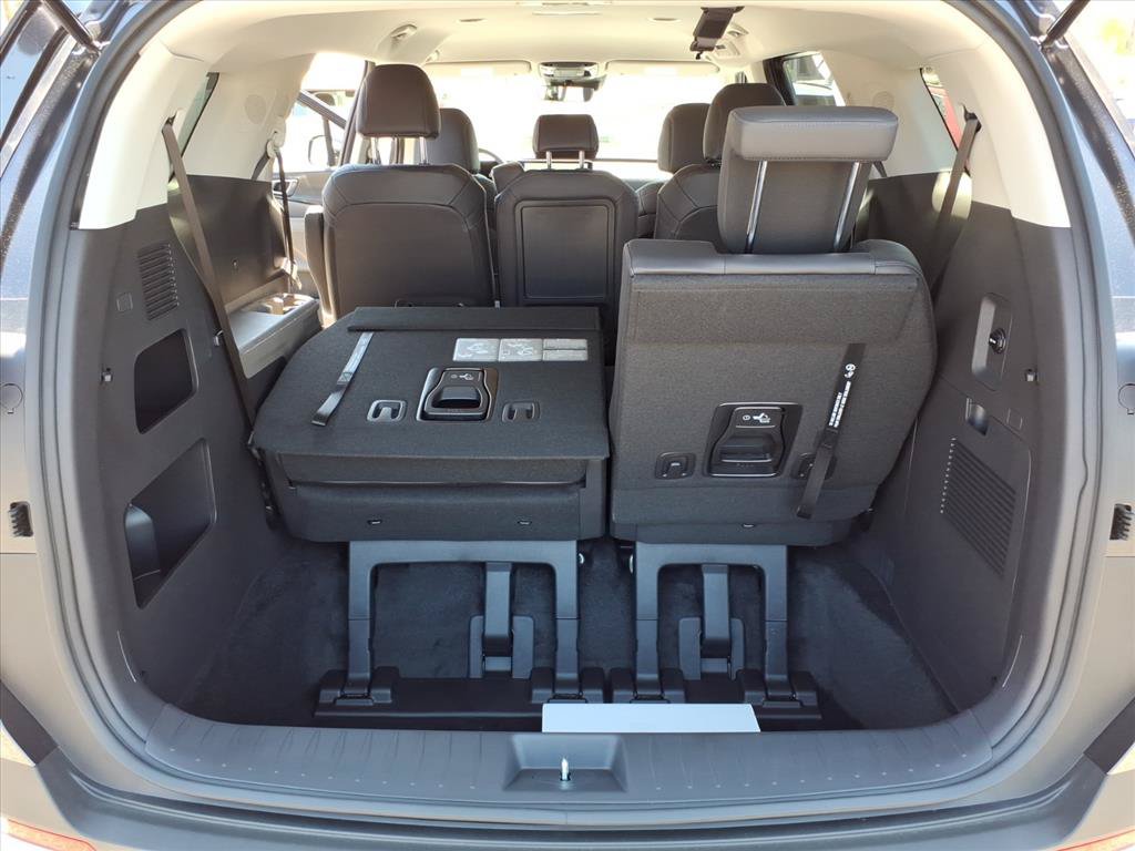 New 2026 Kia Carnival FWD image 15