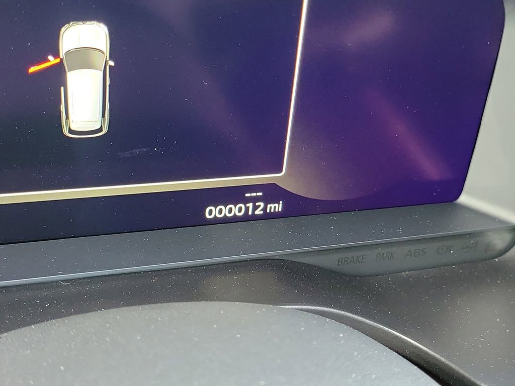 New 2025 Mitsubishi Outlander SE image 12