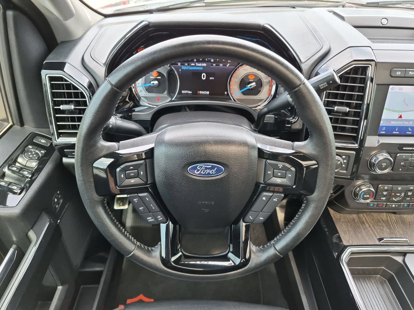 Used 2021 Ford F250 Lariat w/ Lariat Ultimate Package AWD/4WD image 24
