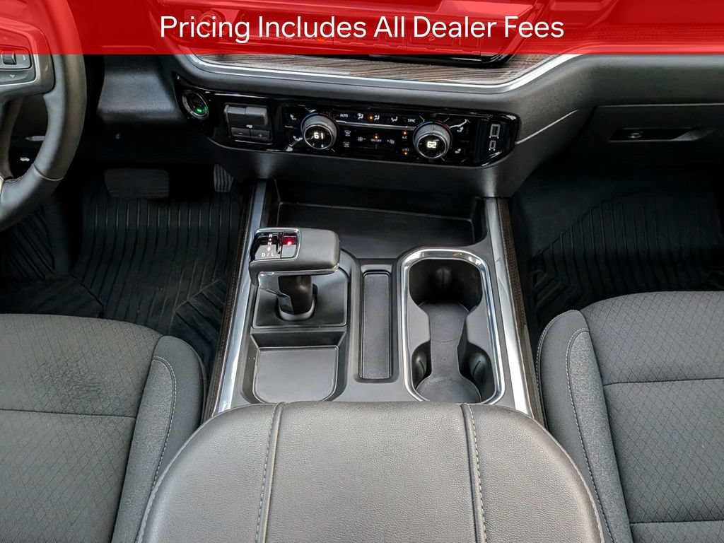 Used 2026 Chevrolet Silverado 1500 LT Trail Boss w/ Convenience Package II AWD/4WD image 19