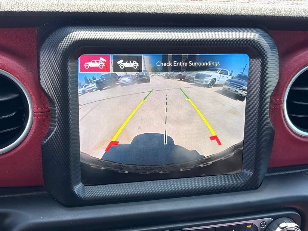 Used 2023 Jeep Wrangler Unlimited Rubicon 4xe AWD/4WD image 19