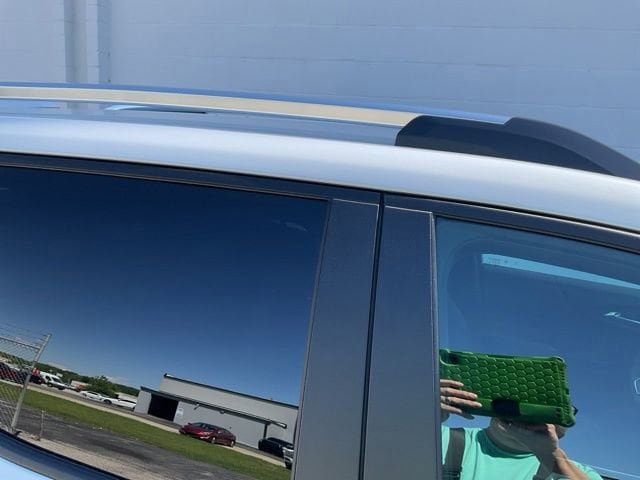Certified 2025 Chevrolet Equinox LT w/ Convenience Package II FWD image 14