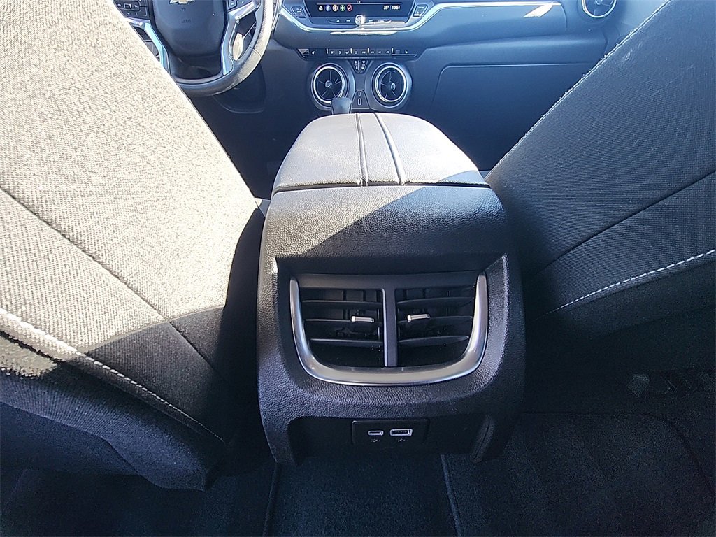 Used 2024 Chevrolet Blazer LT w/ Convenience Package image 30