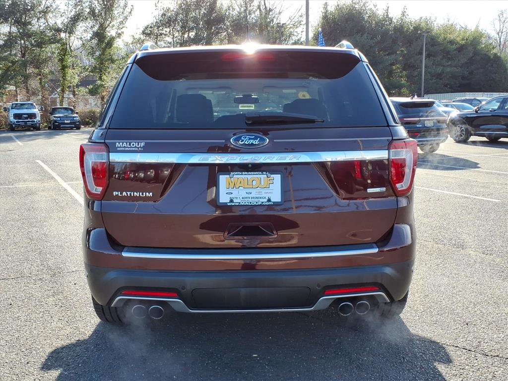 Certified 2018 Ford Explorer Platinum image 6