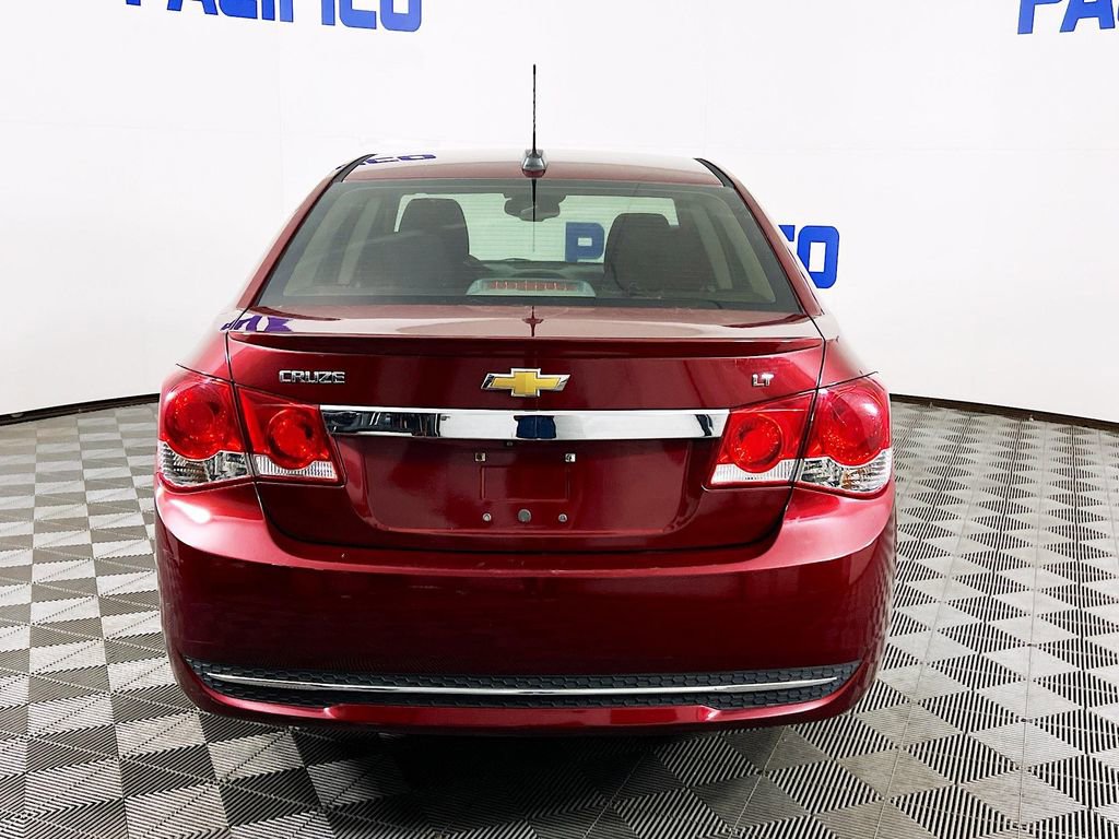 Used 2015 Chevrolet Cruze LT FWD image 6