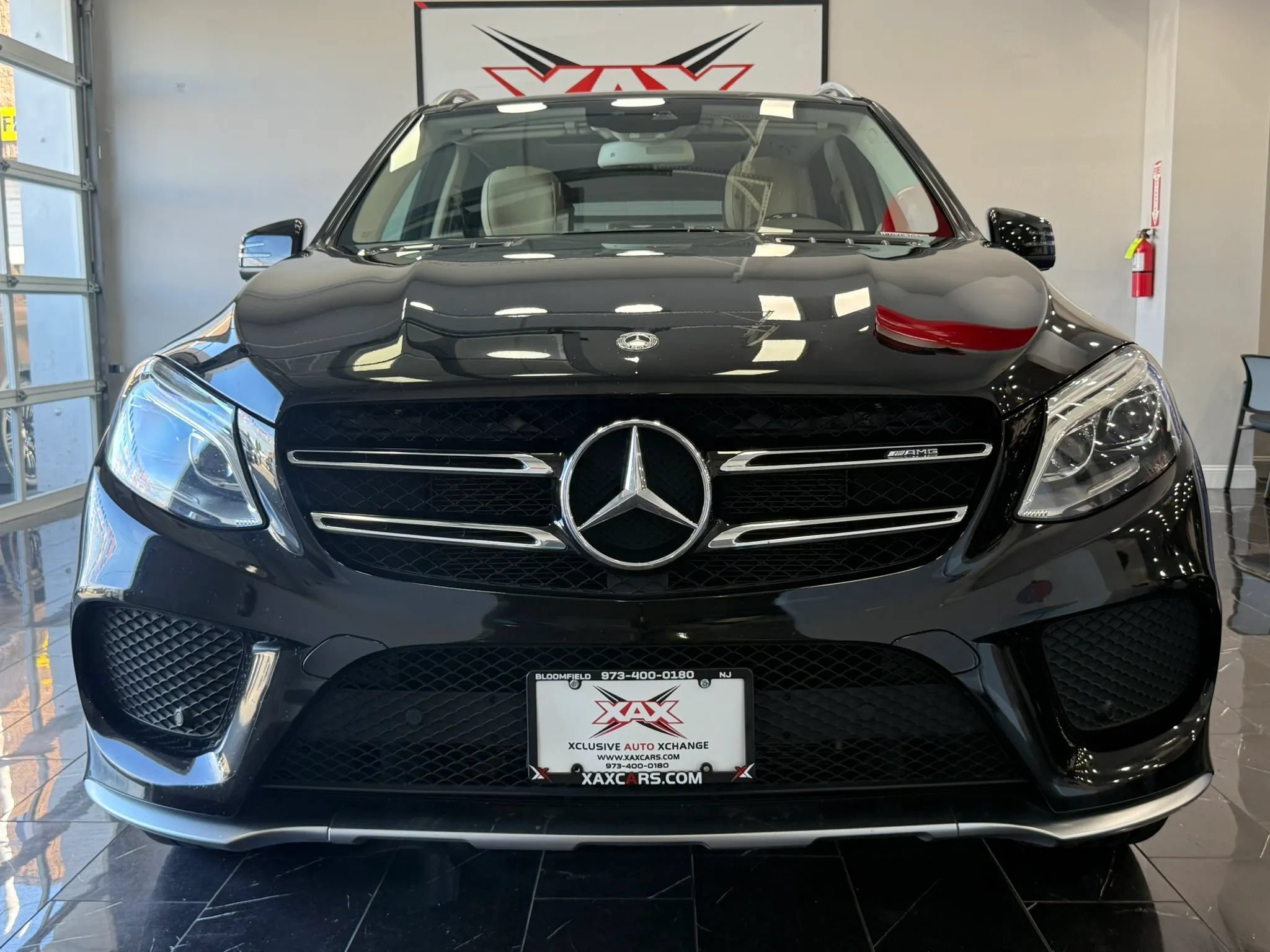 Used 2018 Mercedes-Benz GLE 43 AMG 4MATIC image 2