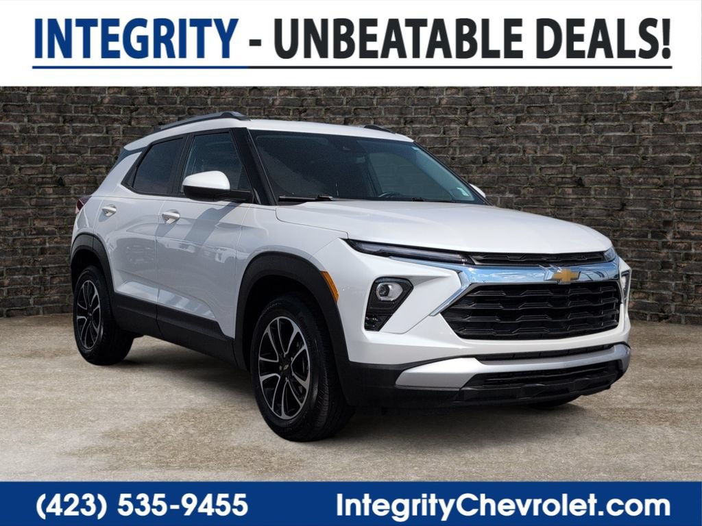 Used 2024 Chevrolet TrailBlazer LT w/ LT Cold Weather Package