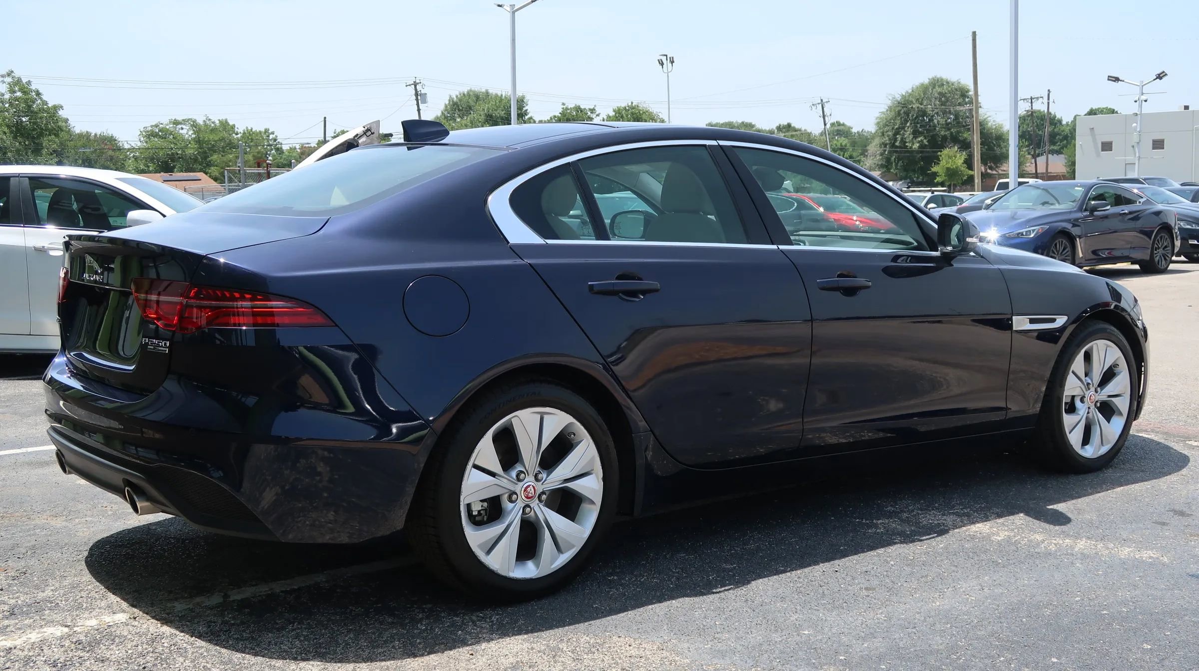 Used 2020 Jaguar XE S image 14
