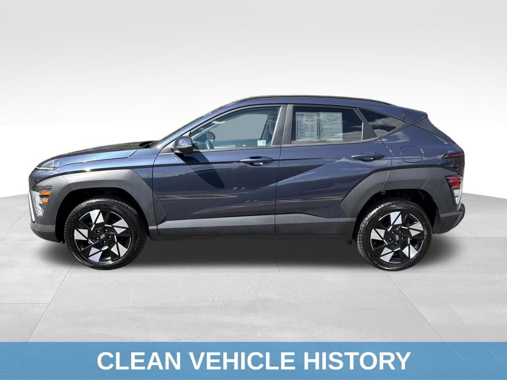 Used 2025 Hyundai Kona SEL image 3