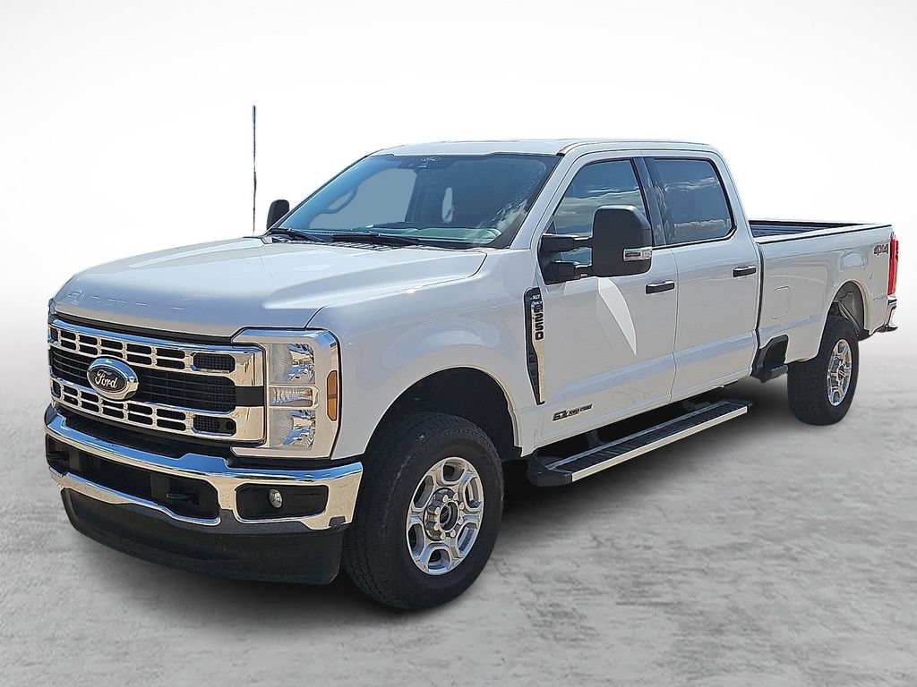 Used 2025 Ford F250 XLT AWD/4WD image 5