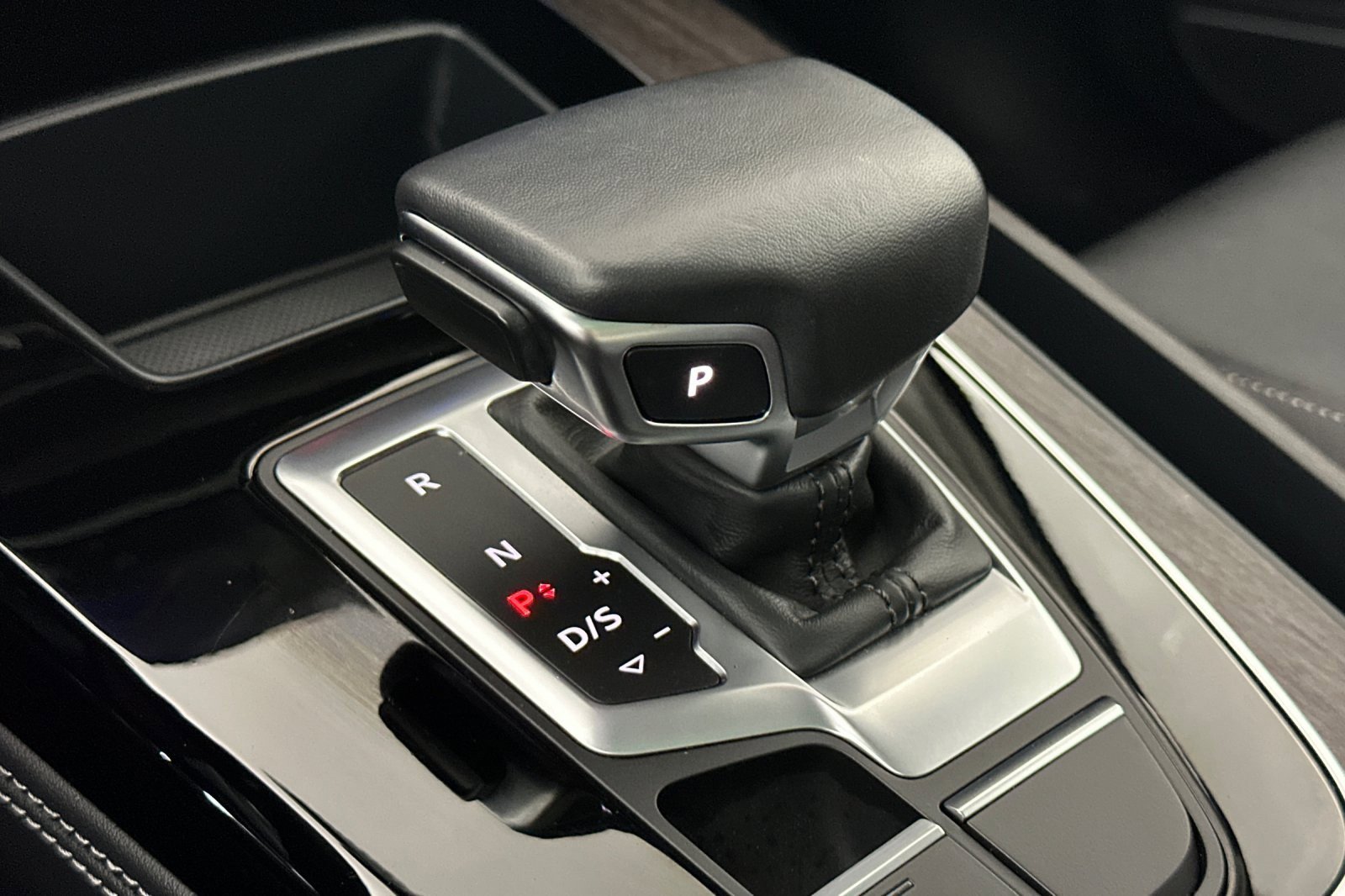 Used 2023 Audi Q5 e Premium Plus w/ Premium Plus Package image 20