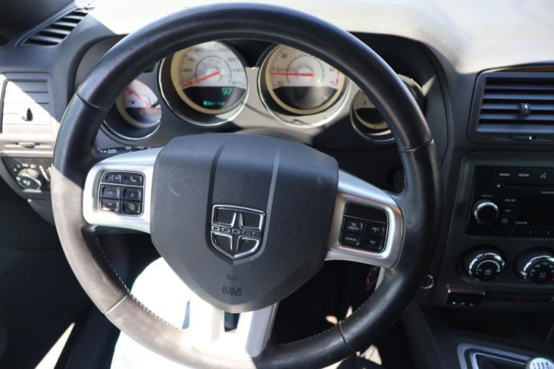 Used 2013 Dodge Challenger R/T RWD image 13